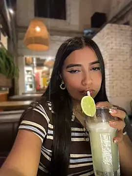 Snapshot of HaileyBieber_ chatting on July 25, 12:31 am HaileyBieber online show from July 25, 12:31 am