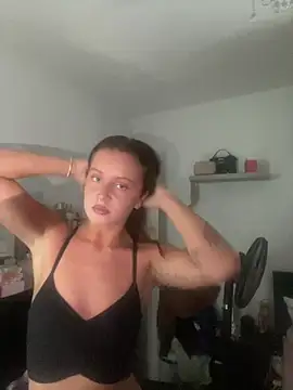 Snapshot of PoisonIvy_x chatting on July 21, 2:30 pm PoisonIvy x online show from July 21, 2:30 pm