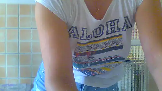 Snapshot of Alaska-perla chatting on June 4, 5:19 pm Alaska-perla online show from June 4, 5:19 pm