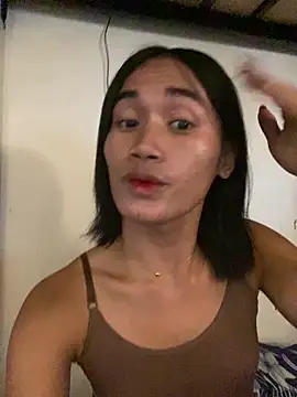 Snapshot of bigcock_janine chatting on June 14, 11:12 am bigcock janine online show from June 14, 11:12 am