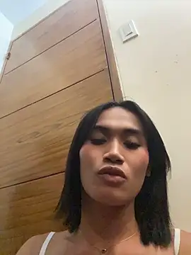 Snapshot of bigcock_janine chatting on June 17, 11:34 am bigcock janine online show from June 17, 11:34 am