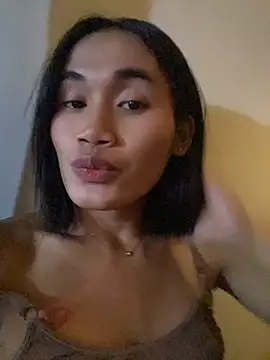 Snapshot of bigcock_janine chatting on June 26, 8:52 am bigcock janine online show from June 26, 8:52 am
