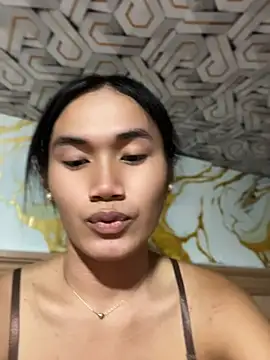 Snapshot of bigcock_janine chatting on July 20, 8:50 am bigcock janine online show from July 20, 8:50 am