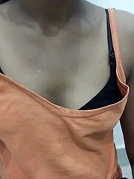 sexy kajal9 online show from June 2, 6:37 am