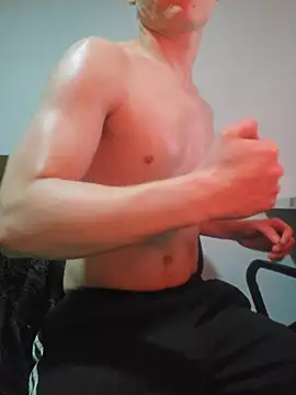 mateooo776 online show from July 4, 4:40 am