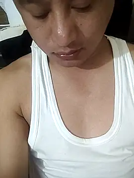 YoYoGurung007 online show from May 31, 9:38 am