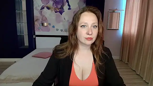 DiamonAria online show from June 4, 6:08 am
