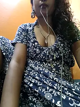 Snapshot of jasss-12x chatting on July 11, 6:43 pm jasss-12x online show from July 11, 6:43 pm