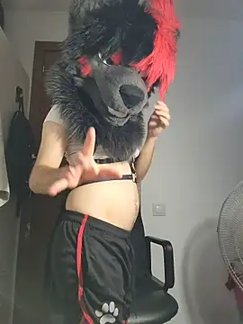 Snapshot of RadPawz_furry chatting on July 6, 10:12 pm RadPawz furry online show from July 6, 10:12 pm