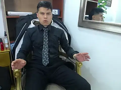 AquilesTaylor online show from July 1, 12:07 pm