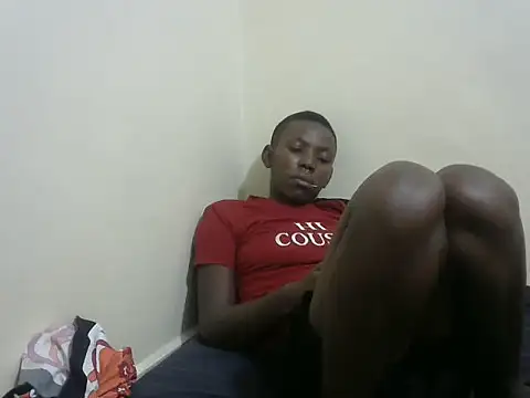 Snapshot of cute_avy0 chatting on July 13, 3:48 pm cute avy0 online show from July 13, 3:48 pm