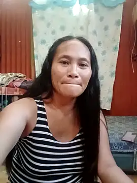 Queenslay online show from June 4, 12:05 am