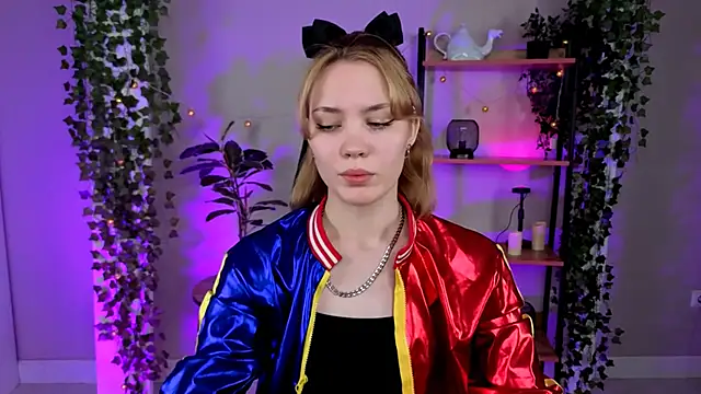 Milena Stasym online show from June 9, 6:14 am