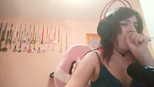 Snapshot of bunnyhoneylovehands chatting on July 1, 10:42 pm bunnyhoneylovehands online show from July 1, 10:42 pm