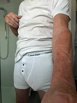 Snapshot of Erexsean66 chatting on June 22, 4:04 pm Erexsean66 online show from June 22, 4:04 pm