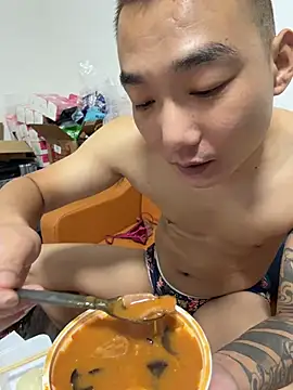 Snapshot of xiya-888 chatting on July 6, 3:03 pm xiya-888 online show from July 6, 3:03 pm