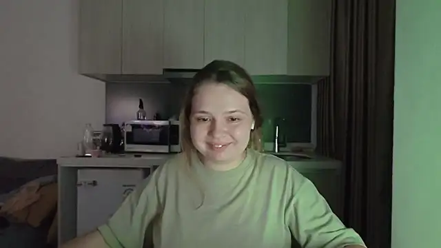 InoriGirl online show from June 1, 4:09 pm