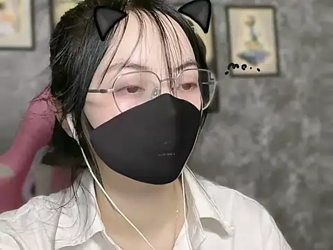 suka167 online show from June 6, 11:20 pm