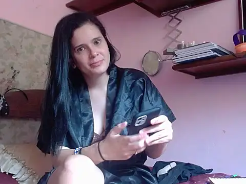 Snapshot of NinaMendes chatting on June 3, 12:08 pm NinaMendes online show from June 3, 12:08 pm