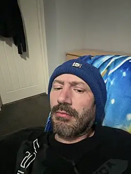 moonpig1 online show from June 5, 9:04 am