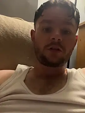 Snapshot of Ronnie153 chatting on July 14, 2:05 am Ronnie153 online show from July 14, 2:05 am