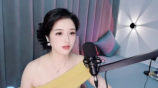 Momo-Wow online show from July 17, 7:37 am
