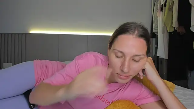 SofiClimbing online show from April 11, 8:29 am