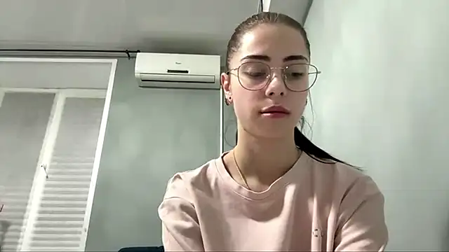 LianaMagic online show from June 2, 5:04 pm