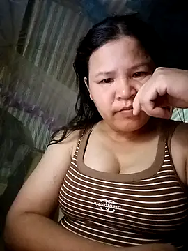 Snapshot of Yii_sexyy chatting on June 3, 1:36 pm Yii sexyy online show from June 3, 1:36 pm