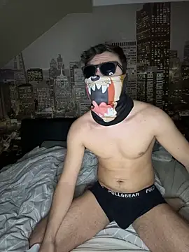 webface999 online show from June 1, 5:20 am
