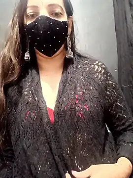 Snapshot of Lovely-Manisha143 chatting on June 16, 5:10 am Lovely-Manisha143 online show from June 16, 5:10 am