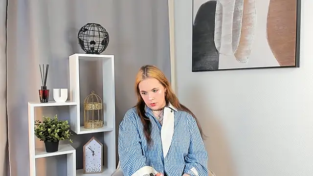 RoselynSalsa online show from June 3, 1:03 pm
