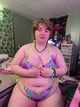 Snapshot of MollyStonez4200 chatting on June 14, 2:41 pm MollyStonez4200 online show from June 14, 2:41 pm