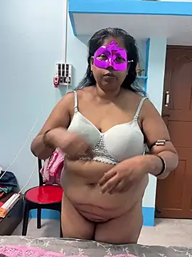 Snapshot of dirty_sexcouple chatting on June 12, 4:39 pm dirty sexcouple online show from June 12, 4:39 pm