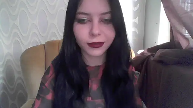 Snapshot of RileyTight chatting on June 18, 9:14 am RileyTight online show from June 18, 9:14 am