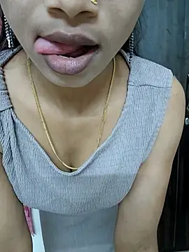 Snapshot of anita_sharma01 chatting on July 24, 3:59 am anita sharma01 online show from July 24, 3:59 am