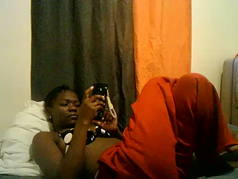 Snapshot of QueenSar chatting on July 6, 3:03 pm QueenSar online show from July 6, 3:03 pm