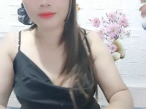 Snapshot of -Site-lee chatting on June 21, 5:21 am -Site-lee online show from June 21, 5:21 am