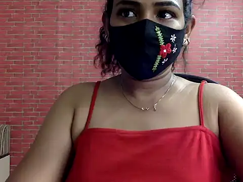 Snapshot of Nisha-moon chatting on July 20, 11:56 am Nisha-moon online show from July 20, 11:56 am