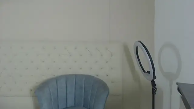 Snapshot of alexa___11 chatting on June 20, 12:30 pm alexa 11 online show from June 20, 12:30 pm
