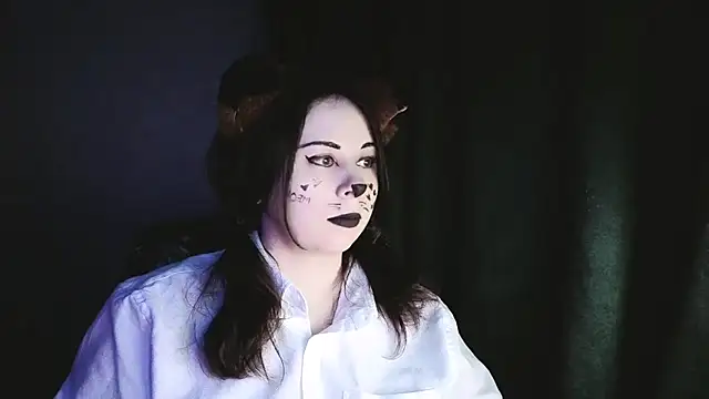 Snapshot of KattyySummer chatting on July 19, 10:02 pm KattyySummer online show from July 19, 10:02 pm
