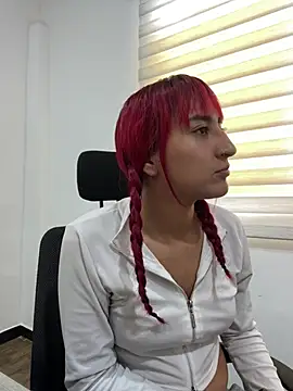 Juliethademon online show from July 2, 1:39 pm