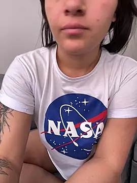 Alyha cortes  online show from June 5, 3:07 pm