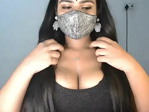 Curvy Deepa online show from July 17, 6:57 pm