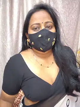 Snapshot of Nithya_ chatting on June 20, 7:33 am Nithya online show from June 20, 7:33 am
