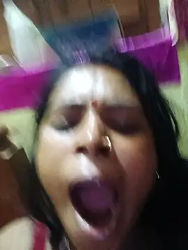 KRITIKA01990 online show from June 27, 9:42 pm