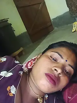 KRITIKA01990 online show from June 30, 6:42 pm