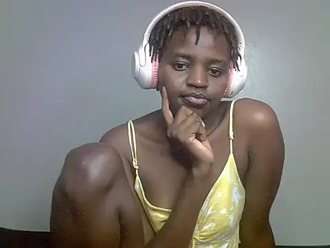 Sweet smiles2 online show from June 28, 5:13 am