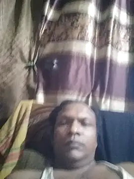 Snapshot of mdron00 chatting on June 3, 2:08 pm mdron00 online show from June 3, 2:08 pm