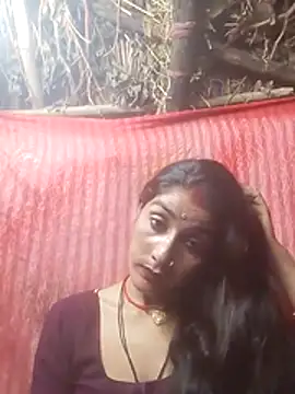 Snapshot of Hot_Radhaji1 chatting on July 17, 9:41 pm Hot Radhaji1 online show from July 17, 9:41 pm